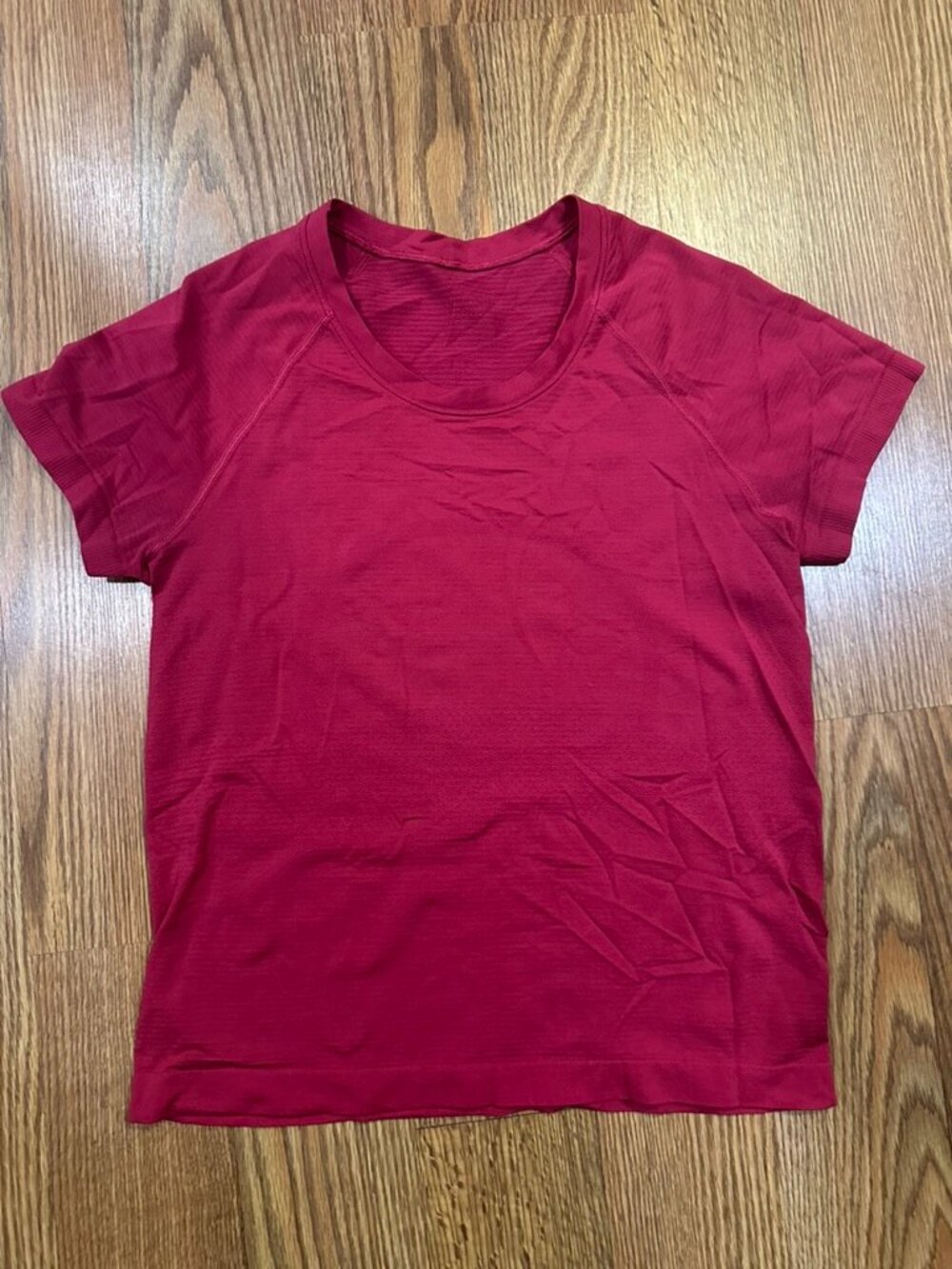 Swiftly Tech Short-Sleeve 2.0 Waist Length